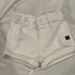MAYORAL WHITE BOYS SHORTS SIZE 1-2 MONTHS